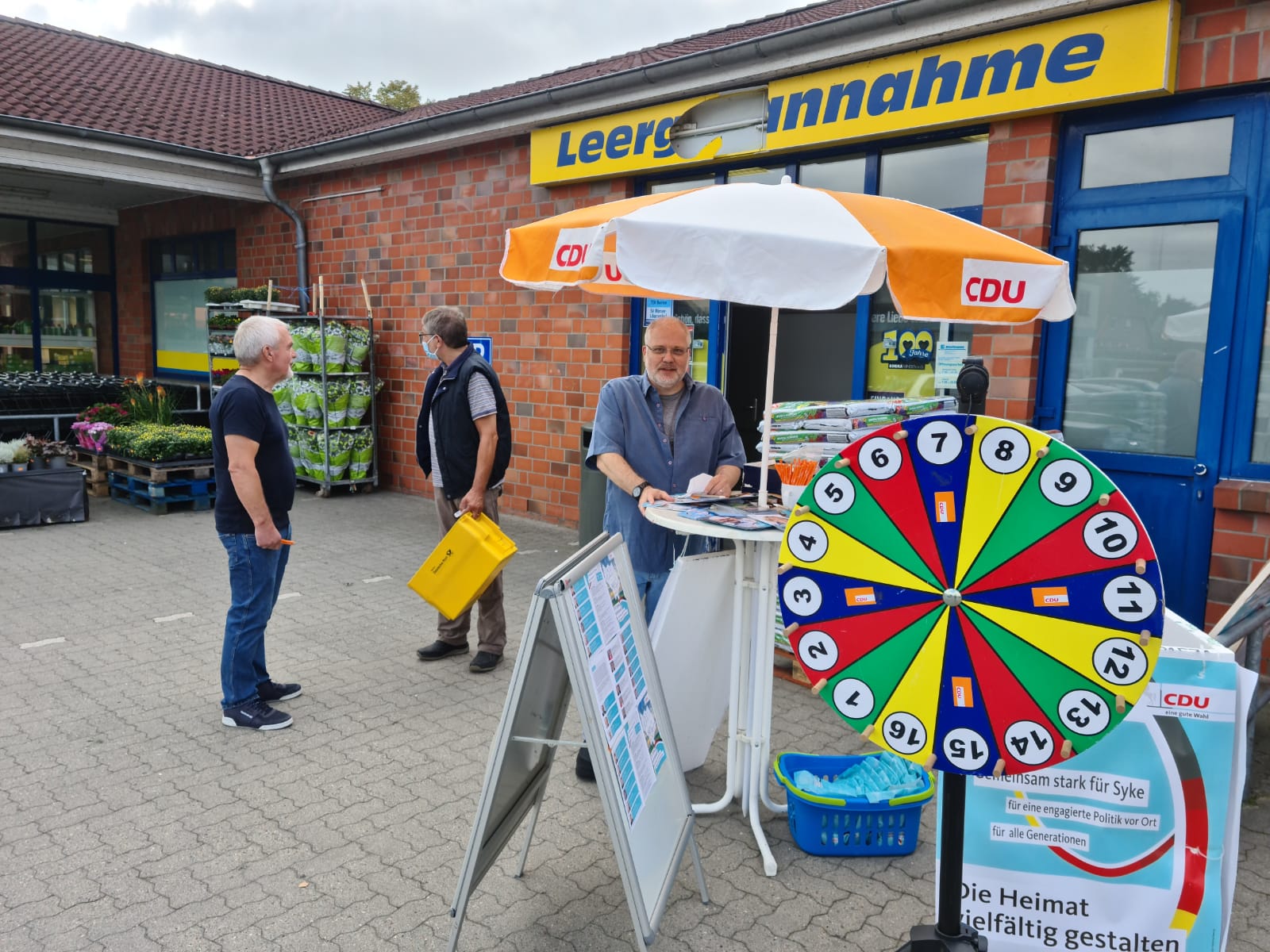 CDU-Wahlinfo-Stand in Barrien